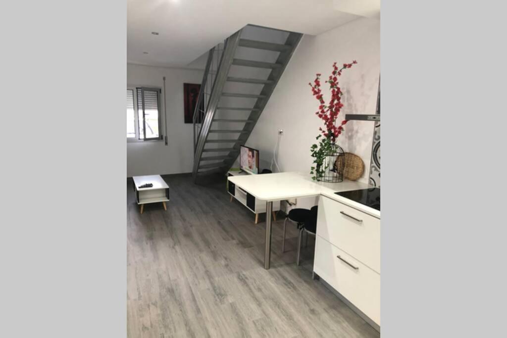 Canelle Apartamento Com Terraco Nazaré Eksteriør billede