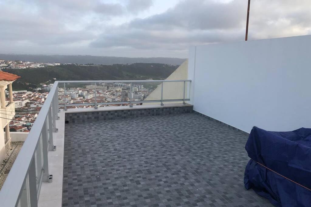Canelle Apartamento Com Terraco Nazaré Eksteriør billede